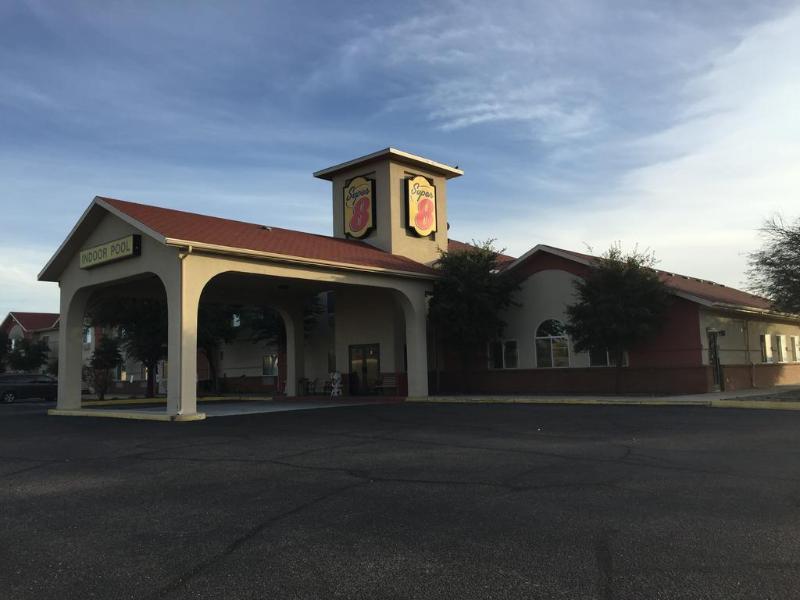 Super 8 By Wyndham Willcox Motel Exterior photo